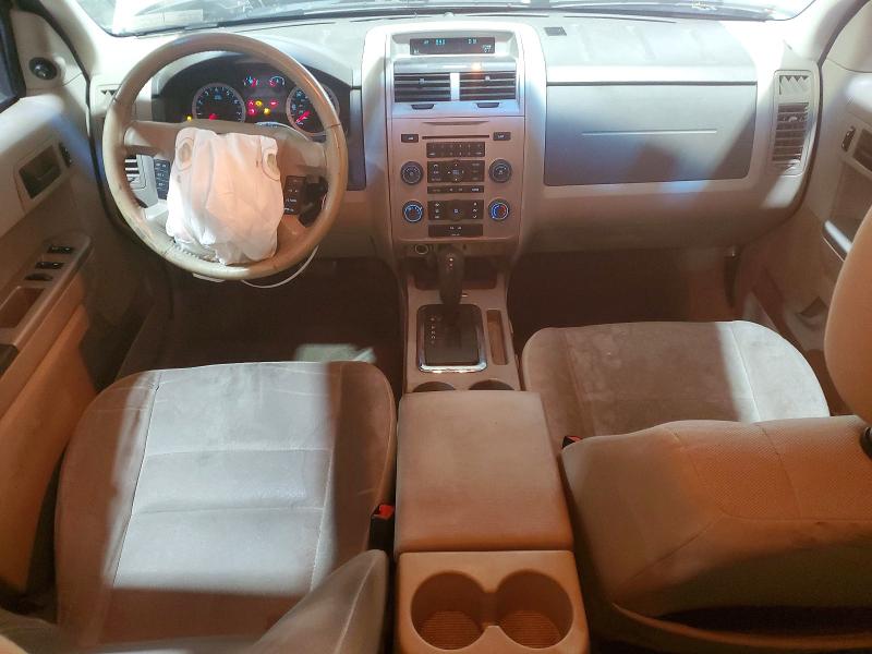 50676426 :رقم المزاد ، 1FMCU0D72AKC29239 vin ، 2010 Ford Escape مزاد بيع