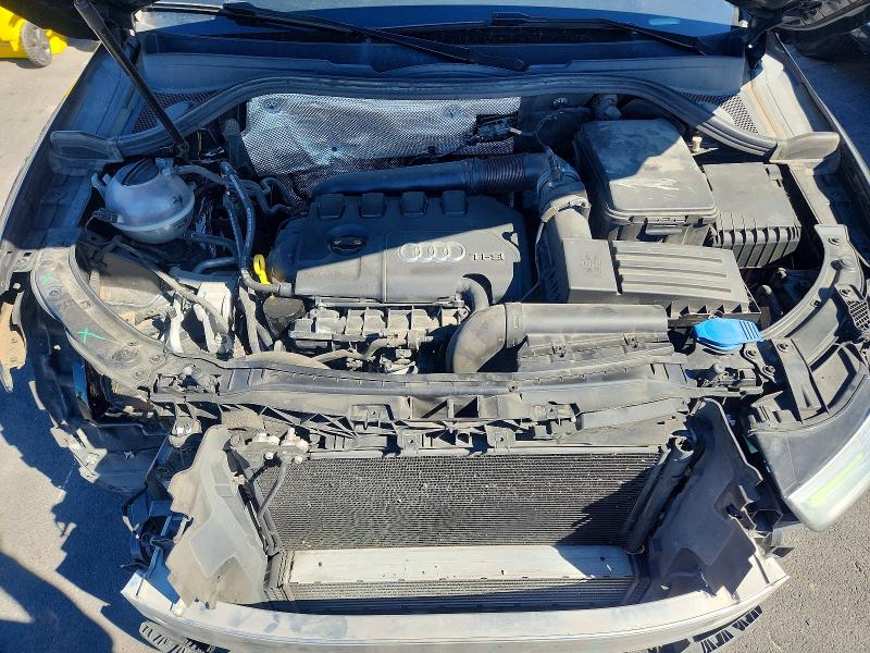 48487096 :رقم المزاد ، WA1BCCFS9HR007136 vin ، 2017 Audi Q3 مزاد بيع