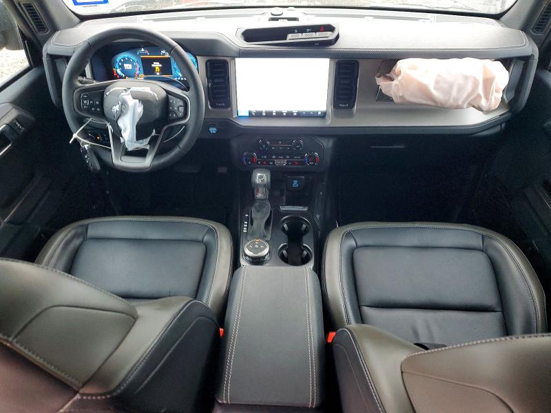 Продаж на аукціоні авто 2025 Ford Bronco, vin: 1FMDE8BH1SLA75033, номер лоту: 51677726