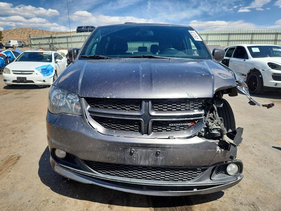 2018 Dodge Grand Caravan მანქანა იყიდება აუქციონზე, vin: 2C4RDGEGXJR271780, აუქციონის ნომერი: 41631236