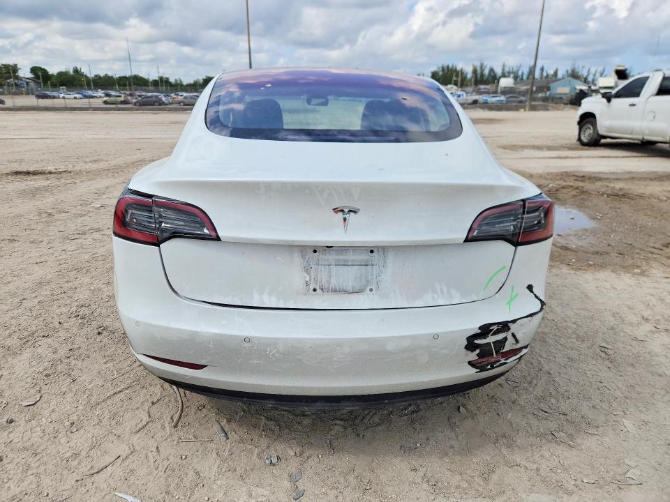Продаж на аукціоні авто 2018 Tesla Model 3, vin: 5YJ3E1EA4JF019658, номер лоту: 51320076