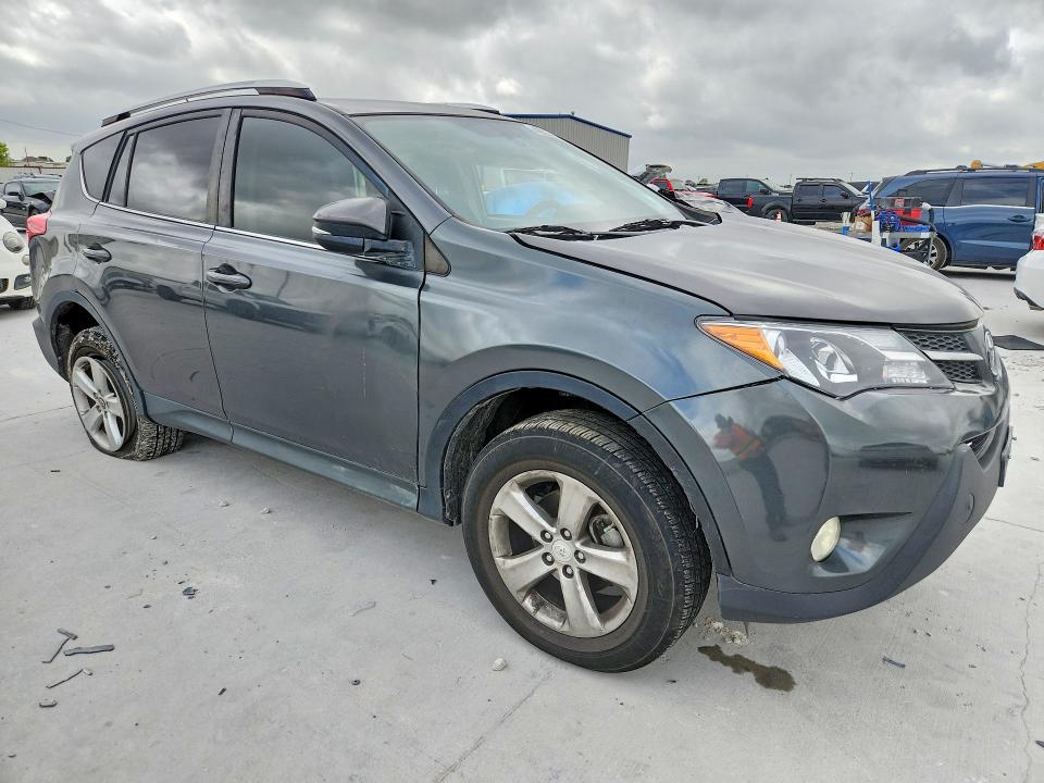 2015 Toyota Rav4 მანქანა იყიდება აუქციონზე, vin: JTMWFREV5FJ042135, აუქციონის ნომერი: 49036766