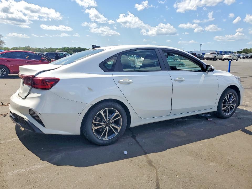 Продажа на аукционе авто 2024 Kia Forte, vin: 3KPF24AD8RE762915, номер лота: 51779546