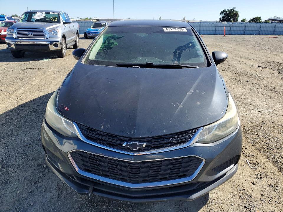 2018 Chevrolet Cruze მანქანა იყიდება აუქციონზე, vin: 1G1BE5SM9J7123661, აუქციონის ნომერი: 47139436
