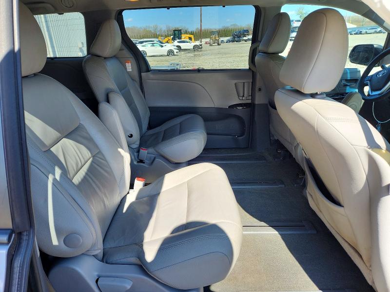 Продажа на аукционе авто 2017 Toyota Sienna, vin: 5TDDZ3DC0HS149952, номер лота: 48768366