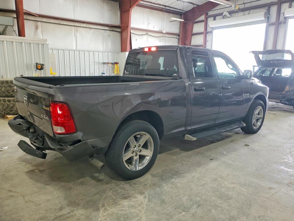 50579676 :رقم المزاد ، 1C6RR7FG1JS265288 vin ، 2018 Ram 1500 مزاد بيع