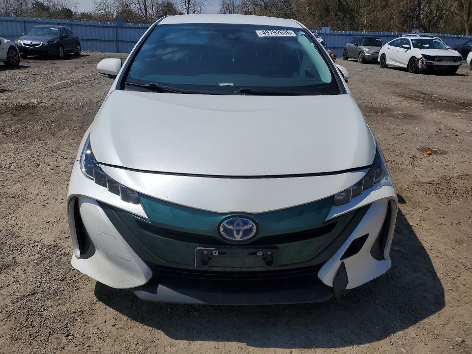 Продажа на аукционе авто 2018 Toyota Prius Prime, vin: JTDKARFP8J3101124, номер лота: 49792636