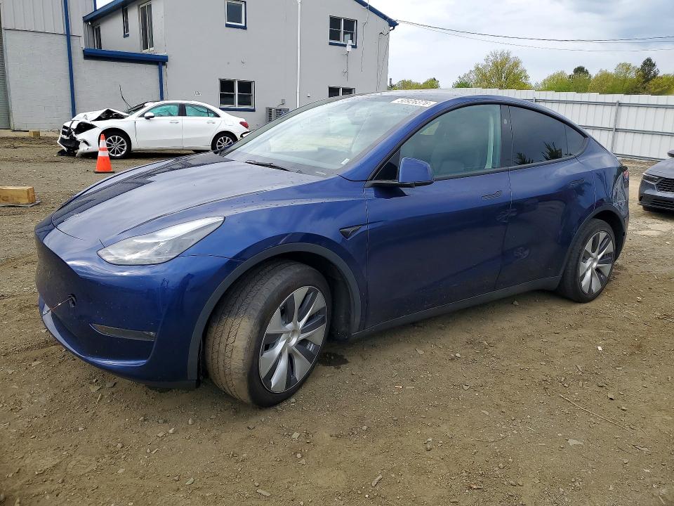 Продажа на аукционе авто 2024 Tesla Model Y, vin: 7SAYGDEEXRF085814, номер лота: 50926376