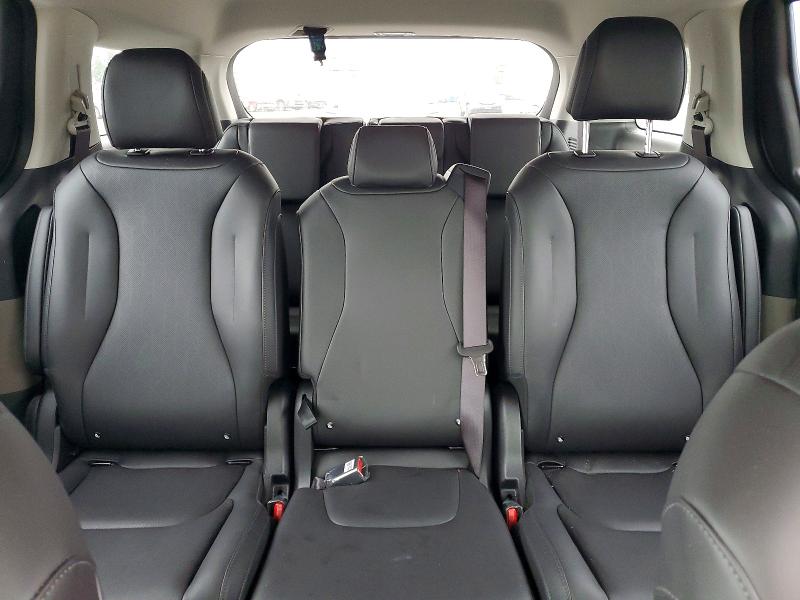 2026 Kia Carnival მანქანა იყიდება აუქციონზე, vin: KNDNB5KA1T6134763, აუქციონის ნომერი: 49485696