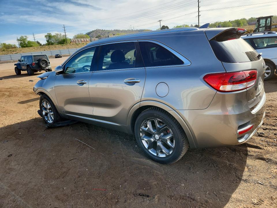 2018 Kia Sorento მანქანა იყიდება აუქციონზე, vin: 5XYPKDA54JG377842, აუქციონის ნომერი: 50389116