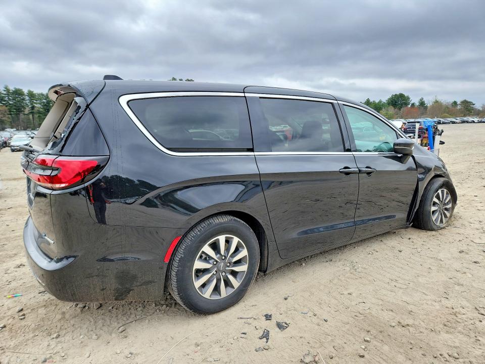 Продажа на аукционе авто 2023 Chrysler Pacifica, vin: 2C4RC1L70PR632767, номер лота: 50993876