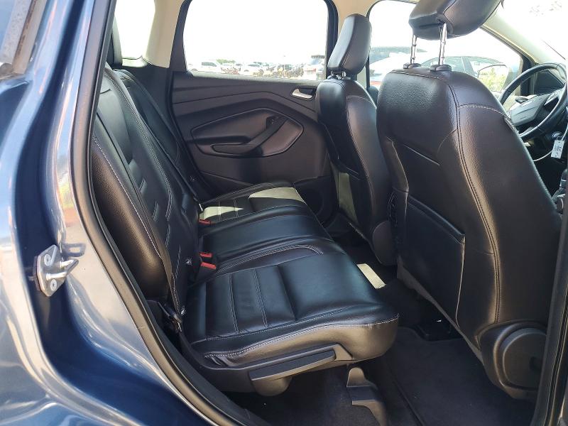 48914796 :رقم المزاد ، 1FMCU0HD8JUA44312 vin ، 2018 Ford Escape مزاد بيع