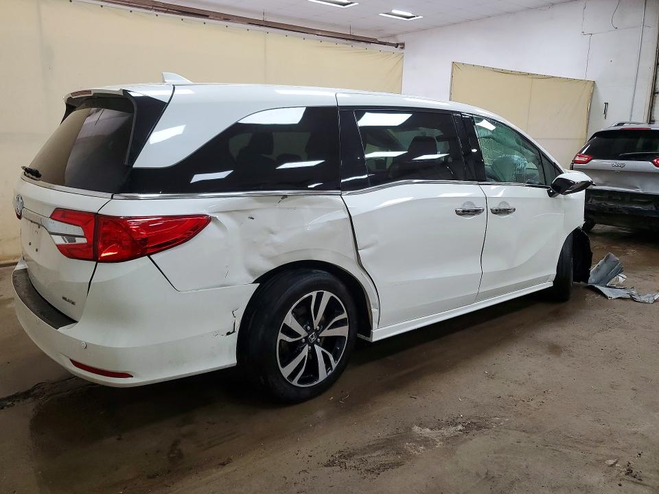 Продаж на аукціоні авто 2018 Honda Odyssey, vin: 5FNRL6H97JB024321, номер лоту: 49059576