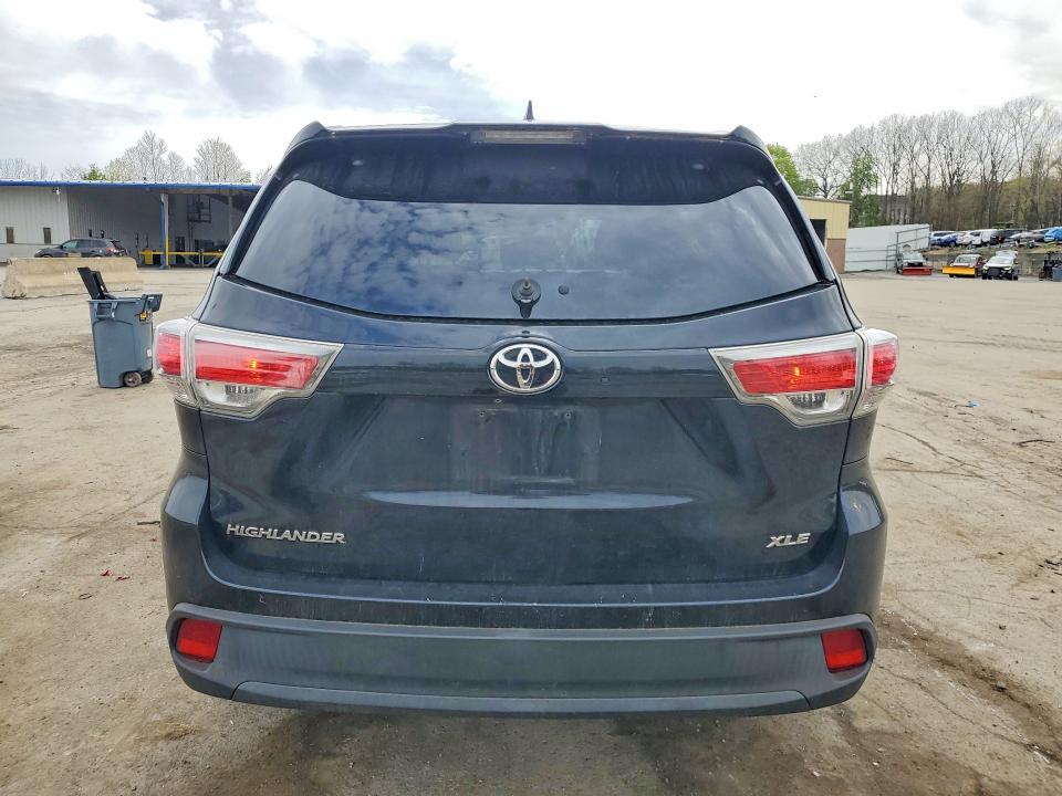 50827596 :رقم المزاد ، 5TDJKRFH9ES061870 vin ، 2014 Toyota Highlander مزاد بيع