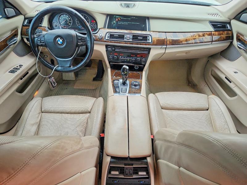 2013 Bmw 5 Series 550i Rwd მანქანა იყიდება აუქციონზე, vin: WBAYE8C57DDE22260, აუქციონის ნომერი: 51099586