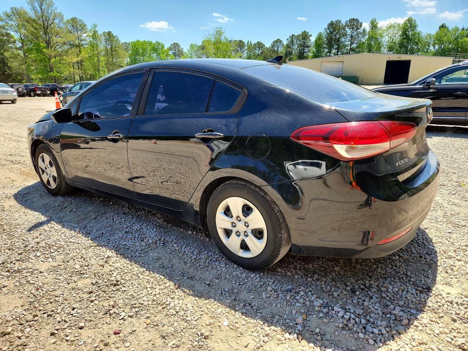 2018 Kia Forte მანქანა იყიდება აუქციონზე, vin: 3KPFK4A79JE203968, აუქციონის ნომერი: 50409056