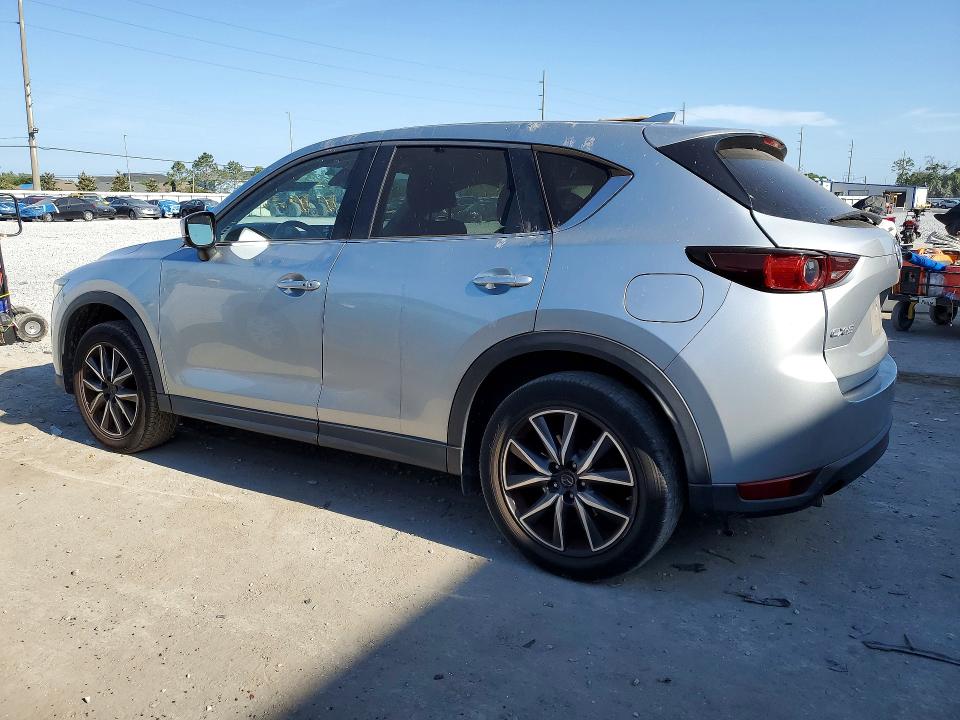 Продаж на аукціоні авто 2018 Mazda Cx-5, vin: JM3KFACM0J0335540, номер лоту: 50334236