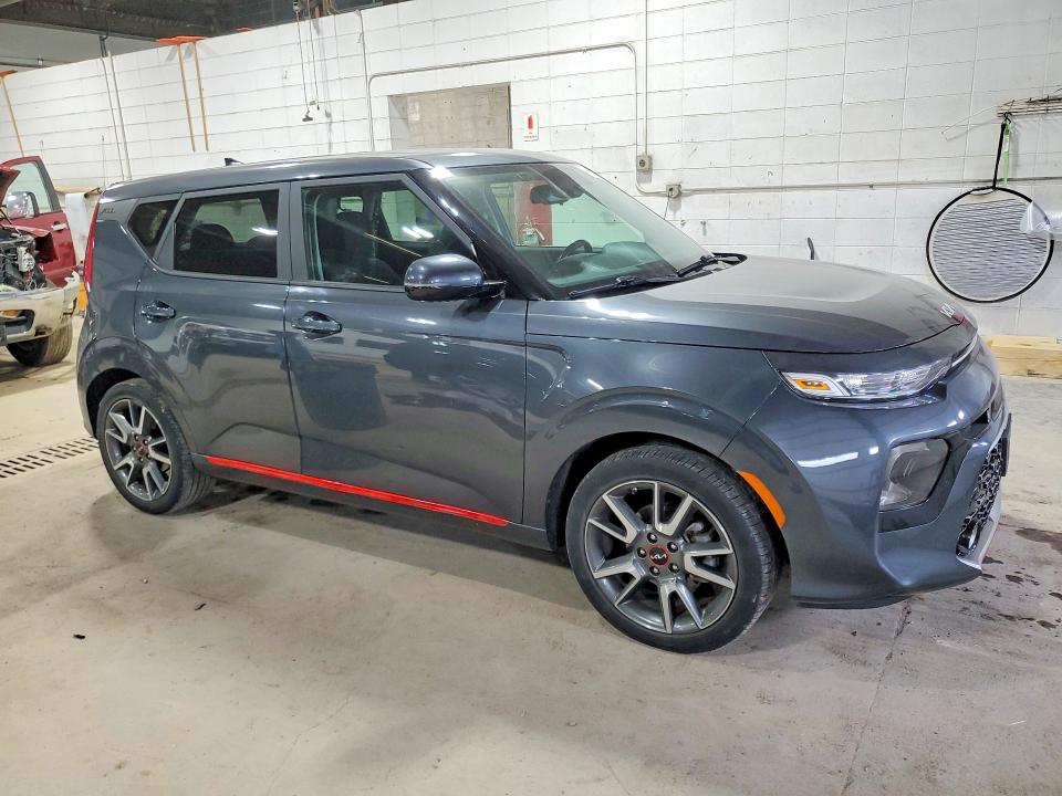 51333956 :رقم المزاد ، KNDJ63AU9N7818802 vin ، 2022 Kia Soul مزاد بيع