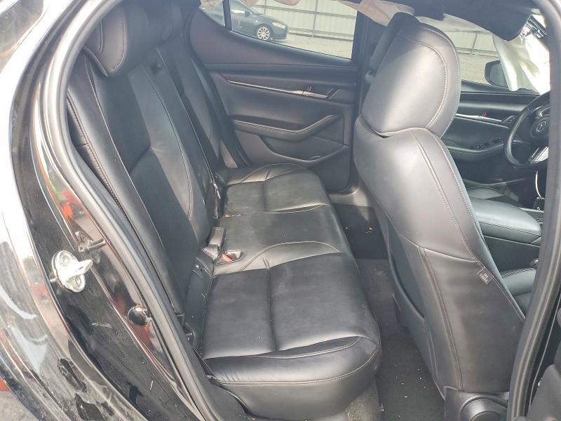 51572766 :رقم المزاد ، JM1BPAKL3M1321841 vin ، 2021 Mazda 3 مزاد بيع