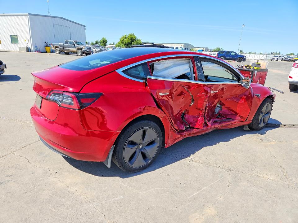 50448126 :رقم المزاد ، 5YJ3E1EA1LF706597 vin ، 2020 Tesla Model 3 مزاد بيع