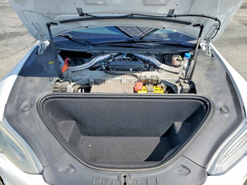 Продажа на аукционе авто 2017 Tesla Model S, vin: 5YJSA1E10HF199030, номер лота: 49491246
