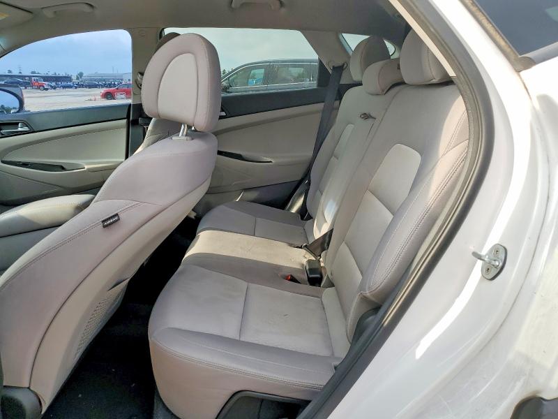 2016 Hyundai Tucson მანქანა იყიდება აუქციონზე, vin: KM8J23A49GU110979, აუქციონის ნომერი: 51112106