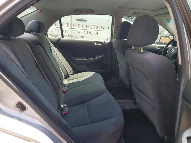 51143926 :رقم المزاد ، 1HGCM56795A000178 vin ، 2005 Hond Accord مزاد بيع