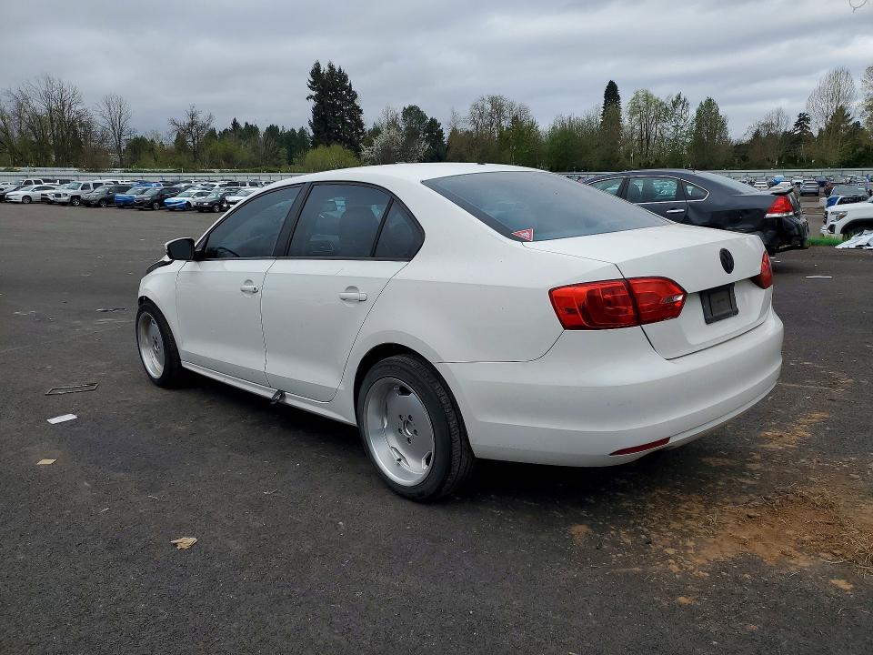 49095466 :رقم المزاد ، 3VWDZ7AJ1BM100175 vin ، 2011 Volkswagen Jetta مزاد بيع