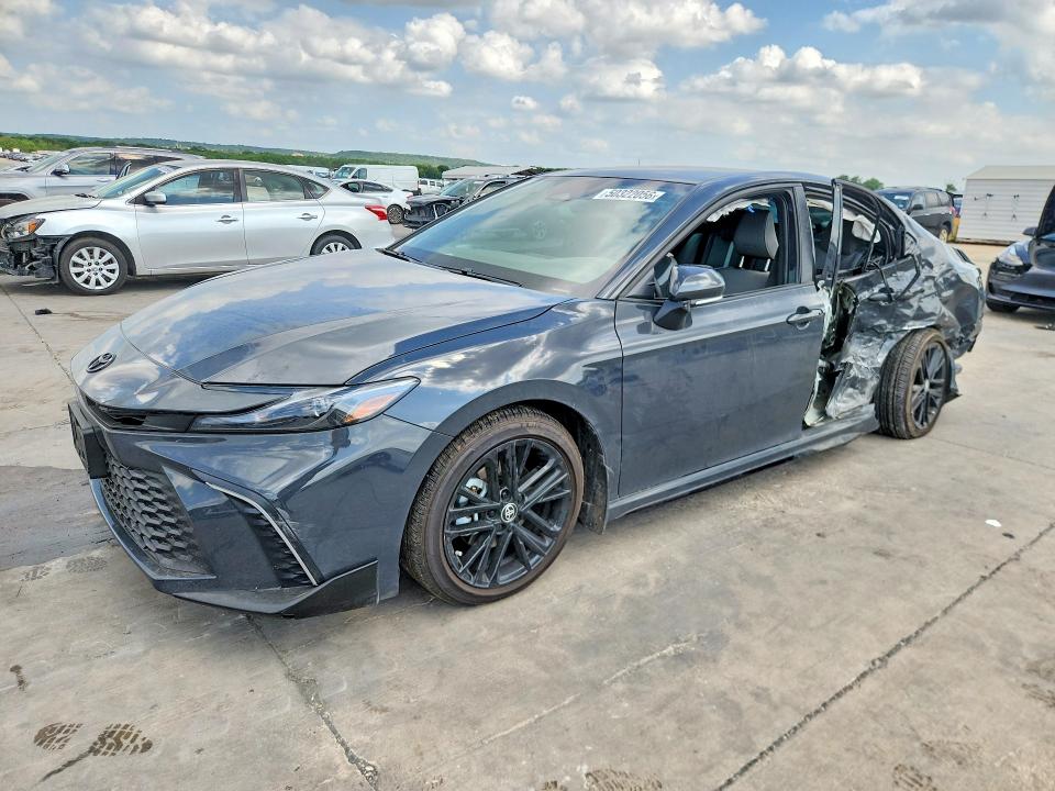 50322056 :رقم المزاد ، 4T1DAACKXTU231790 vin ، 2026 Toyota Camry مزاد بيع