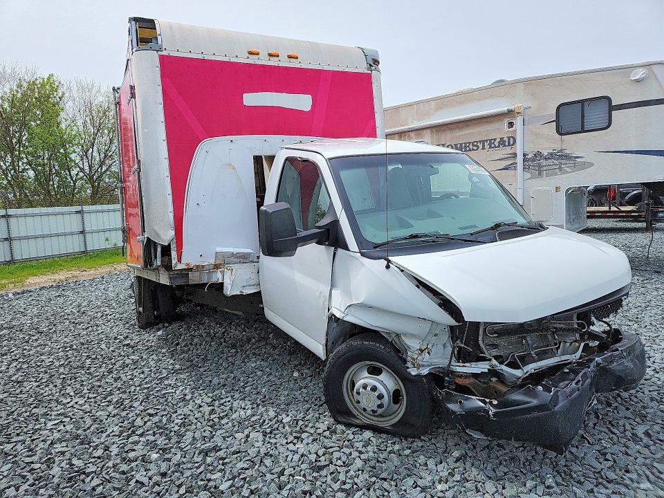 2016 Chevrolet Express G3500 მანქანა იყიდება აუქციონზე, vin: 1GB3GSCG1G1310664, აუქციონის ნომერი: 74554865
