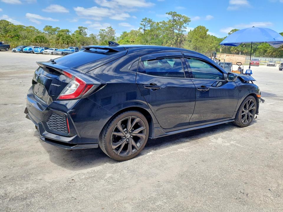 50148486 :رقم المزاد ، SHHFK7H45HU212599 vin ، 2017 Honda Civic مزاد بيع