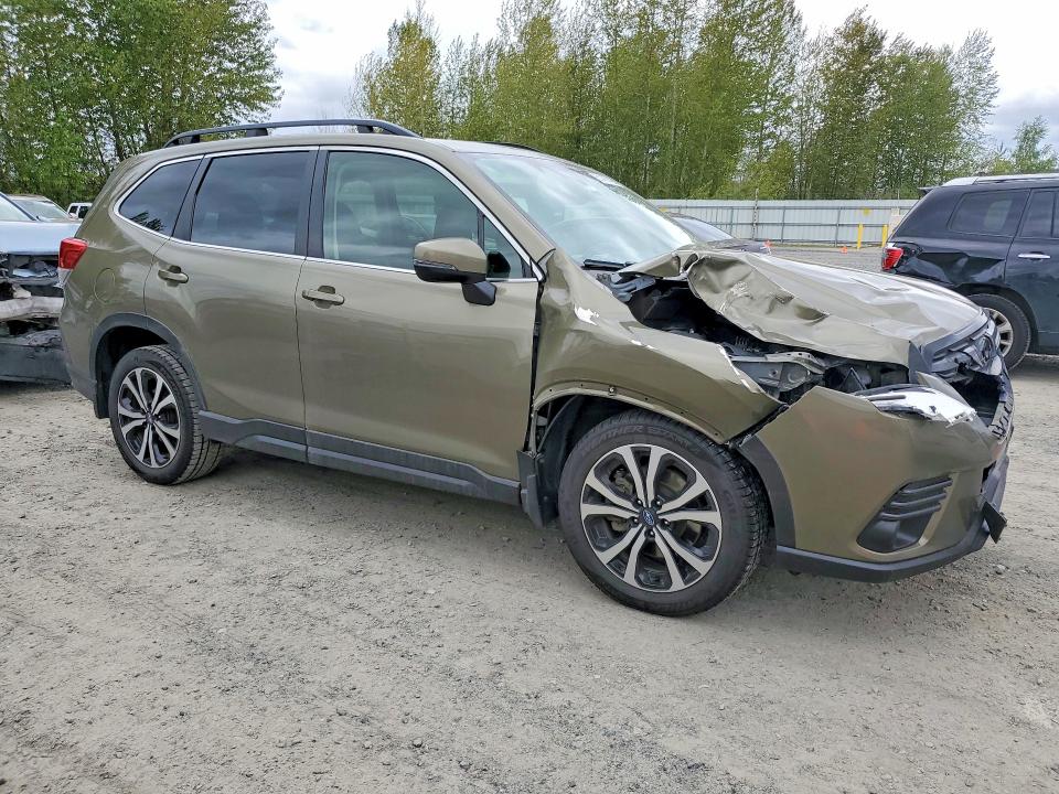 51487426 :رقم المزاد ، JF2SKAPCXNH521813 vin ، 2022 Subaru Forester مزاد بيع