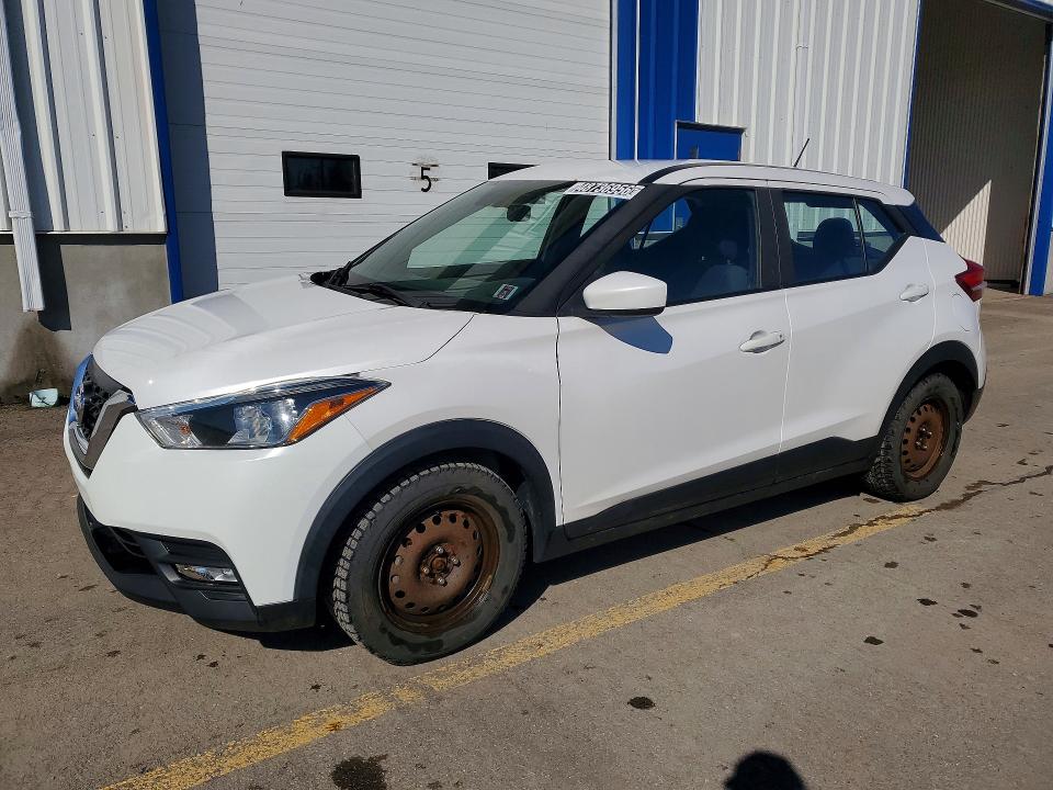 Продажа на аукционе авто 2019 Nissan Kicks, vin: 3N1CP5CU6KL521429, номер лота: 48736956