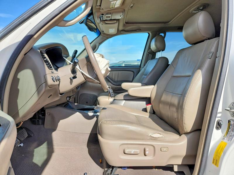 50523866 :رقم المزاد ، 5TDBT48AX5S252217 vin ، 2005 Toyota Sequoia مزاد بيع