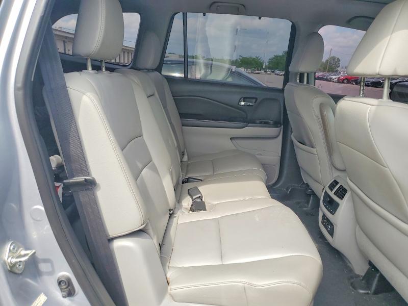 Продаж на аукціоні авто 2016 Honda Pilot, vin: 5FNYF6H98GB014733, номер лоту: 51627096