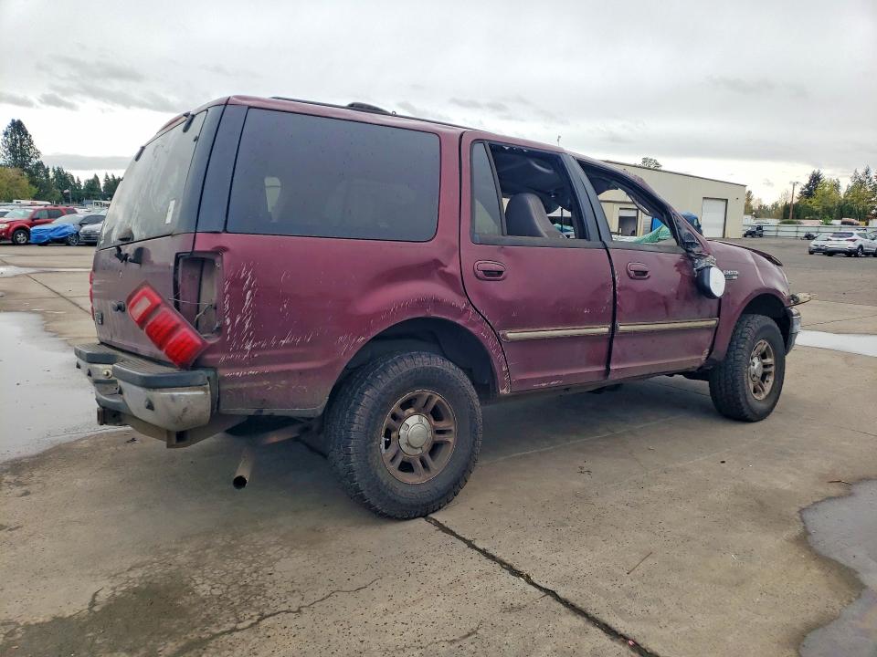 50197436 :رقم المزاد ، 1FMFU16LX1LA85141 vin ، 2001 Ford Expedition مزاد بيع