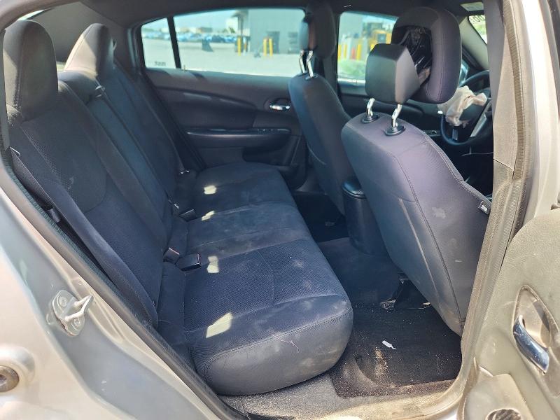 51544266 :رقم المزاد ، 1C3CCBAB2EN235997 vin ، 2014 Chrysler 200 مزاد بيع