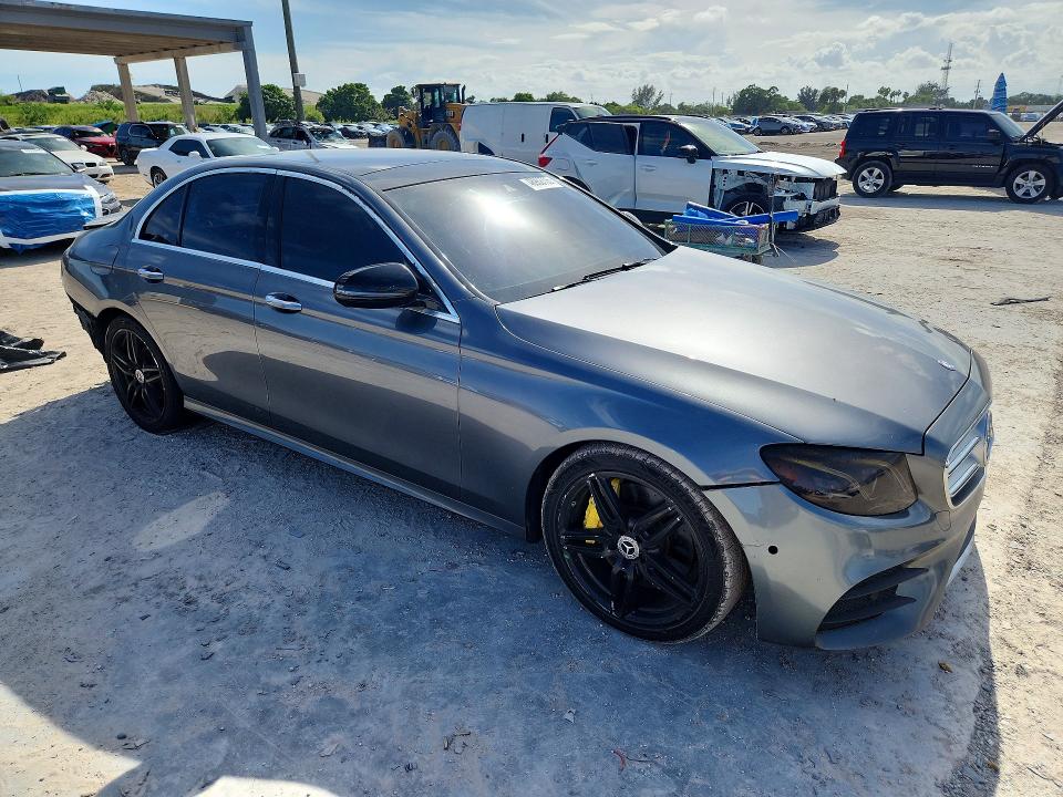 Продаж на аукціоні авто 2017 Mercedes-benz E, vin: WDDZF4JB9HA123675, номер лоту: 48962706