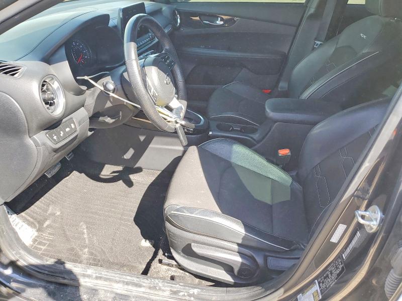 2020 Kia Forte მანქანა იყიდება აუქციონზე, vin: 3KPF34AD4LE251173, აუქციონის ნომერი: 49196096