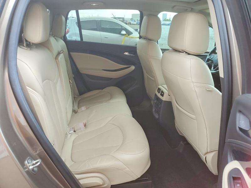 49218946 :رقم المزاد ، LRBFX1SA8JD007207 vin ، 2018 Buick Envision مزاد بيع