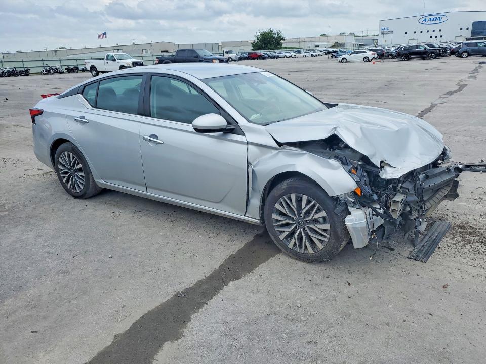 2023 Nissan Altima მანქანა იყიდება აუქციონზე, vin: 1N4BL4DV0PN386628, აუქციონის ნომერი: 50245016
