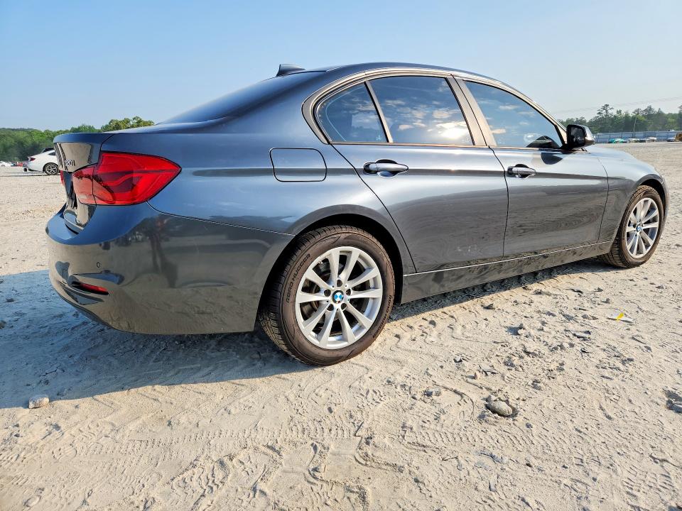Продаж на аукціоні авто 2016 Bmw 320, vin: WBA8E5G56GNU22111, номер лоту: 51138146