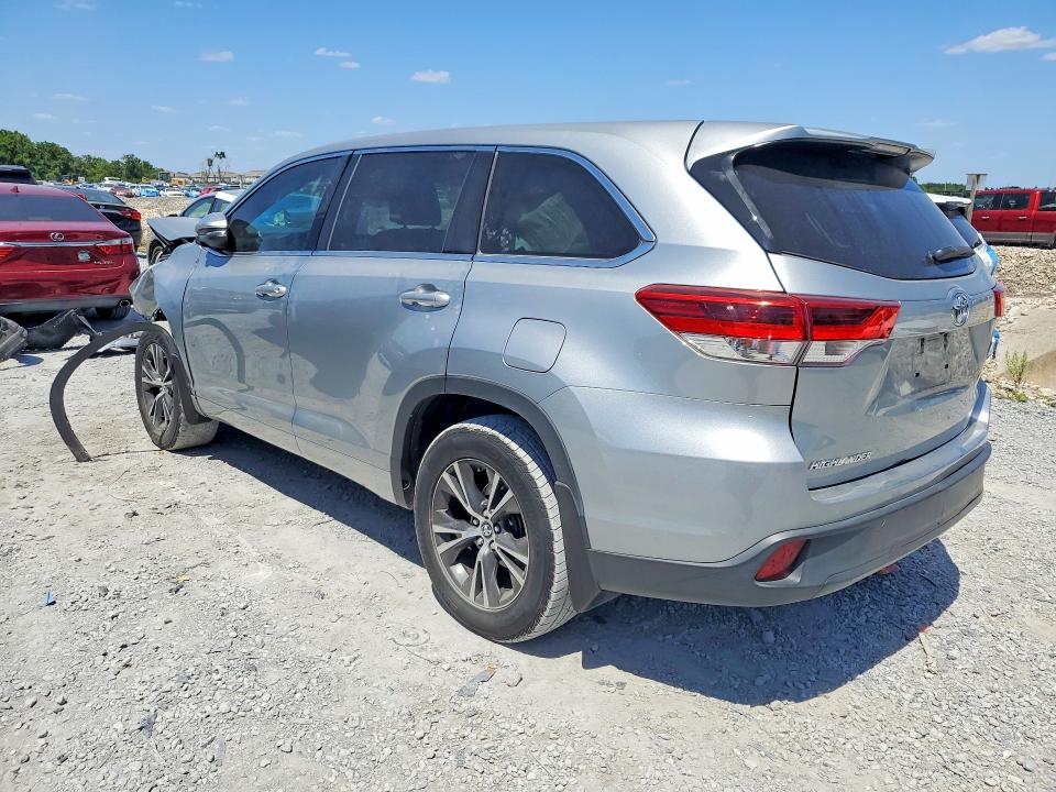 50269036 :رقم المزاد ، 5TDZARFH9HS028832 vin ، 2017 Toyota Highlander مزاد بيع