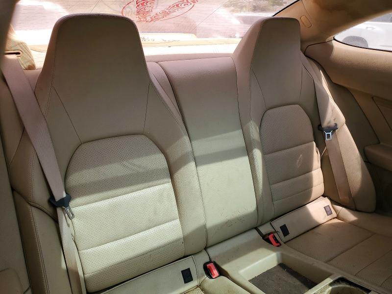 49711006 :رقم المزاد ، WDDGJ4HB5FG384338 vin ، 2015 Mercedes-benz C مزاد بيع