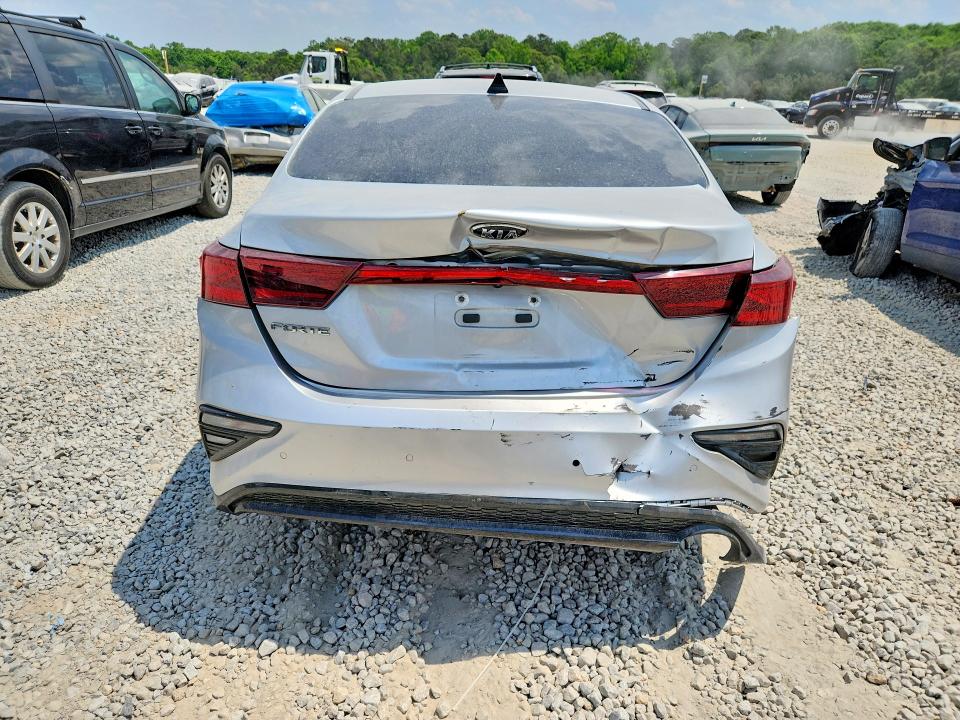 50905106 :رقم المزاد ، 3KPF24AD9KE005141 vin ، 2019 Kia Forte مزاد بيع