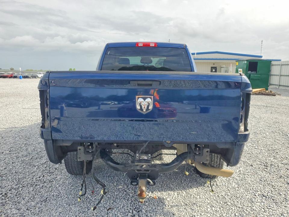 49645126 :رقم المزاد ، 1C6RR6FGXKS733479 vin ، 2019 Ram 1500 Classic مزاد بيع