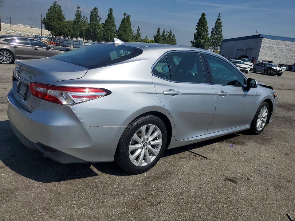 Продаж на аукціоні авто 2019 Toyota Camry, vin: 4T1B11HK8KU770472, номер лоту: 49273326