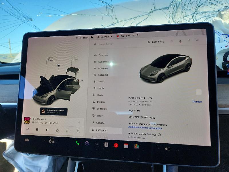 48210796 :رقم المزاد ، 5YJ3E1EB8JF127645 vin ، 2018 Tesla Model 3 مزاد بيع