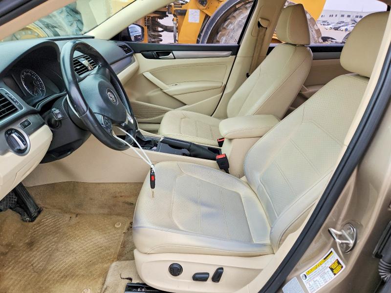 51639316 :رقم المزاد ، 1VWAS7A31FC035067 vin ، 2015 Volkswagen Passat مزاد بيع