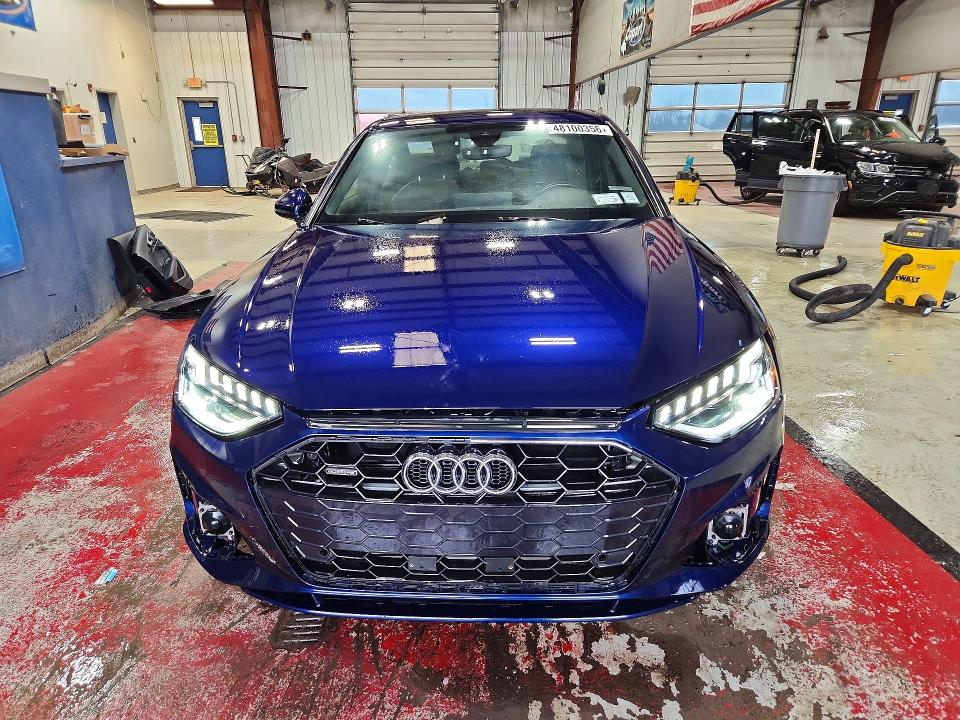 48100356 :رقم المزاد ، WAUENAF48LN010688 vin ، 2020 Audi A4 مزاد بيع